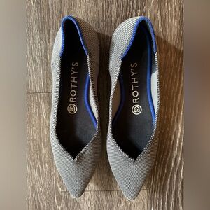 Women’s Rothy’s Pointed Flats - Size 8